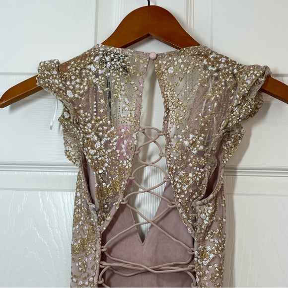 NWT Hello Molly Elegant Cream Sequin Maxi Formal Gown Size 4 - Picture 8 of 12